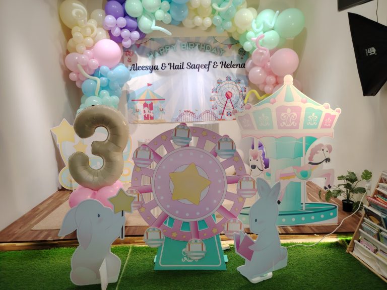 Carnival balloon theme